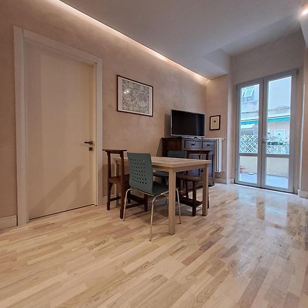 Rock&White Apartment Genoa Luaran gambar