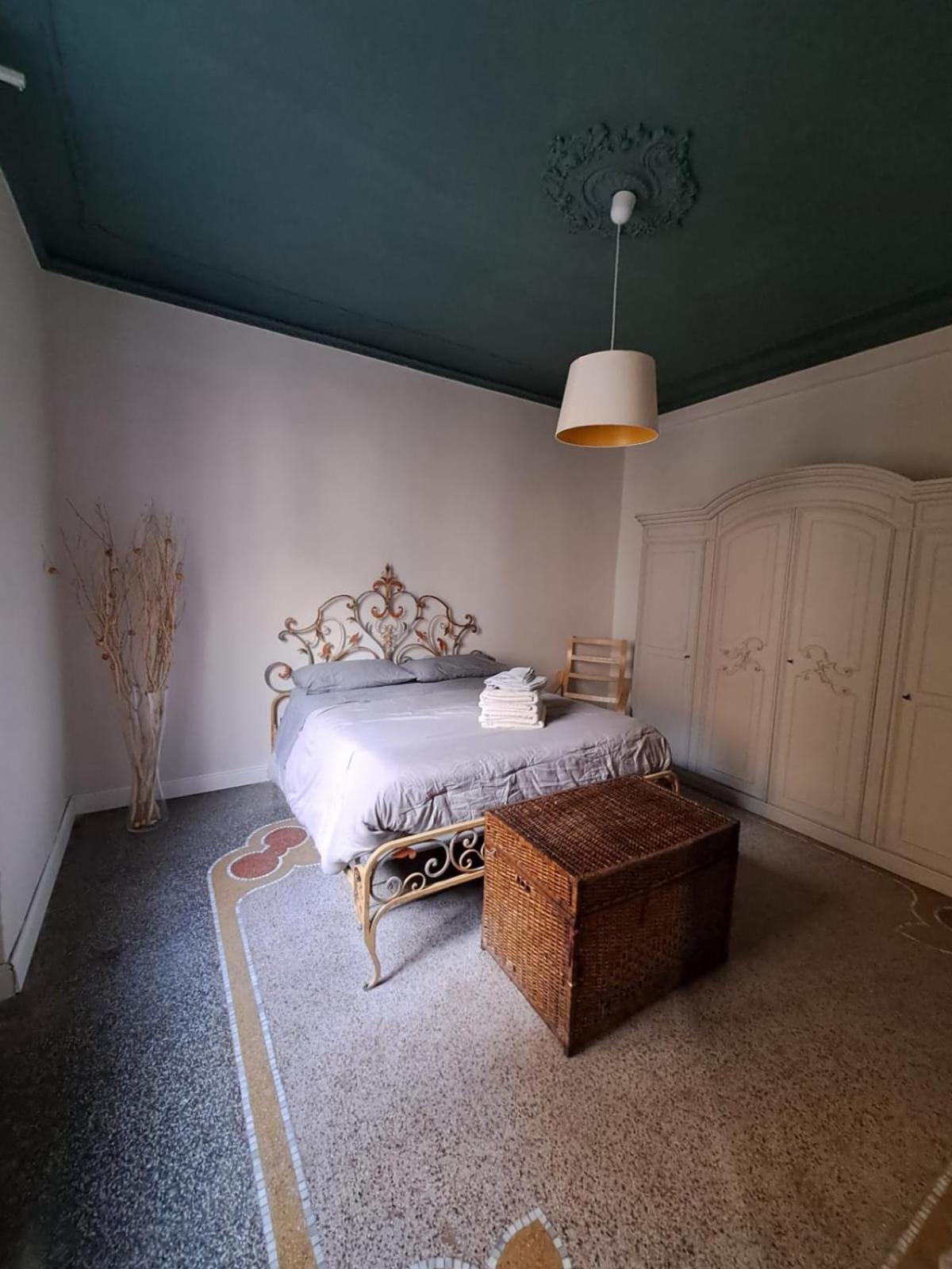Rock&White Apartment Genoa Luaran gambar